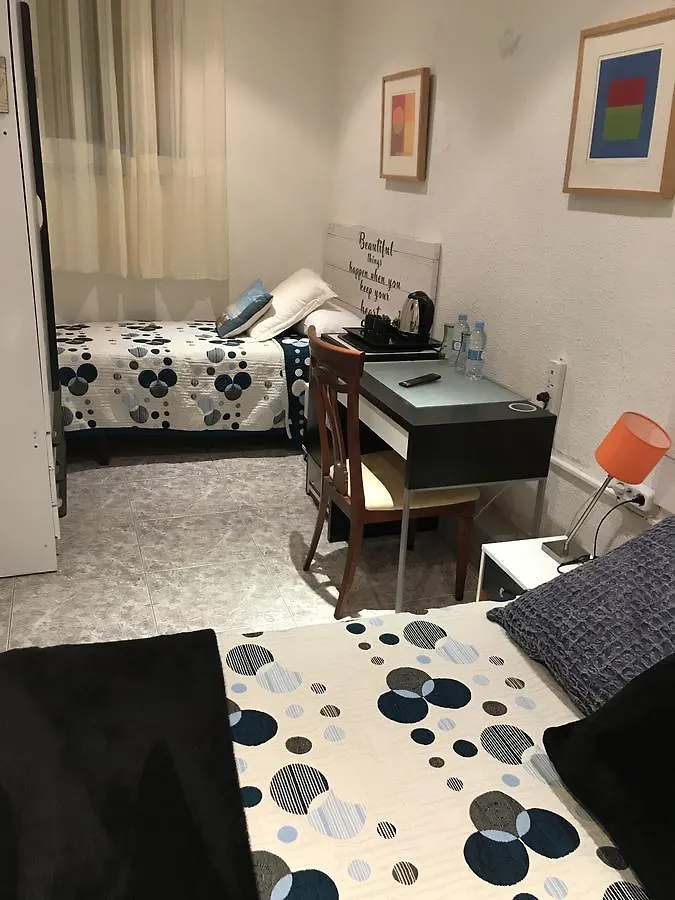 Hostal Aribau Barcellona Spagna